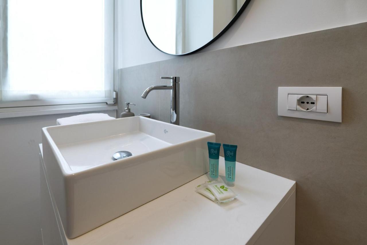 Contempora Apartments - Cermenate 54B มิลาน ภายนอก รูปภาพ